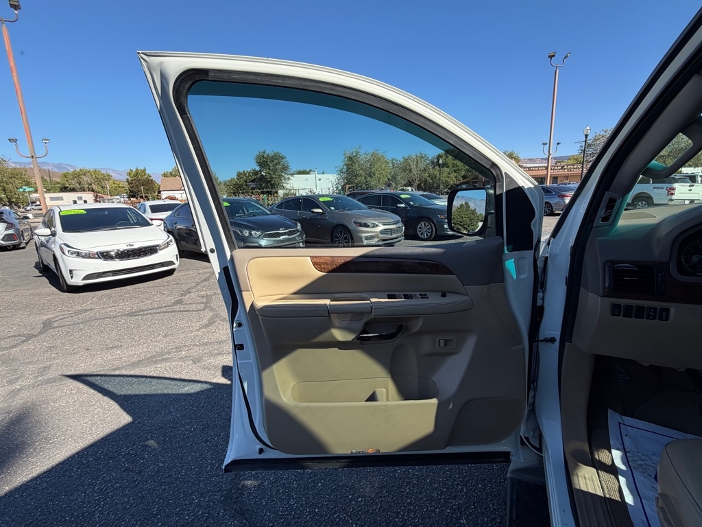 Nissan Armada SL 2WD 2014 Nissan Armada SL 2WD 2014