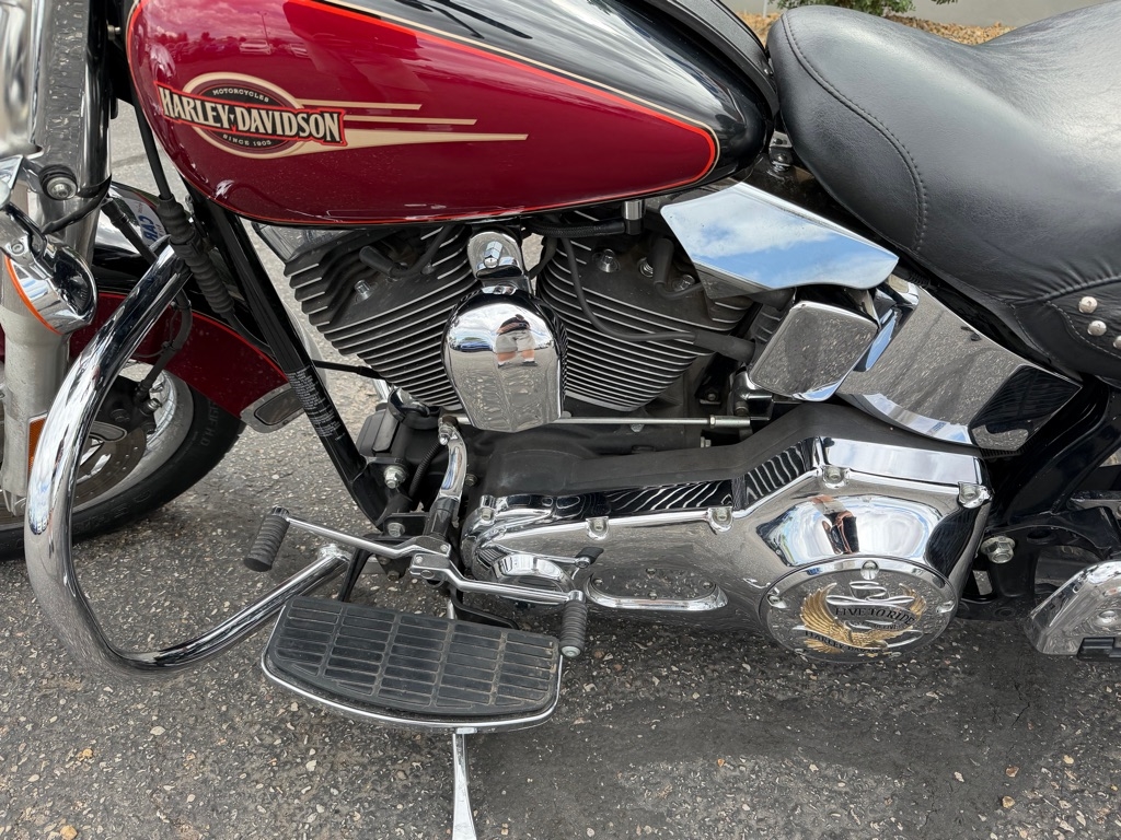 Harley-Davidson FLSTCI  2005