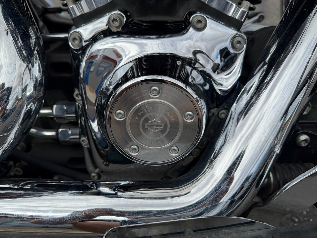 Harley-Davidson FLSTCI  2005