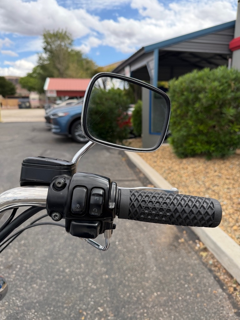 Harley-Davidson FLSTCI  2005