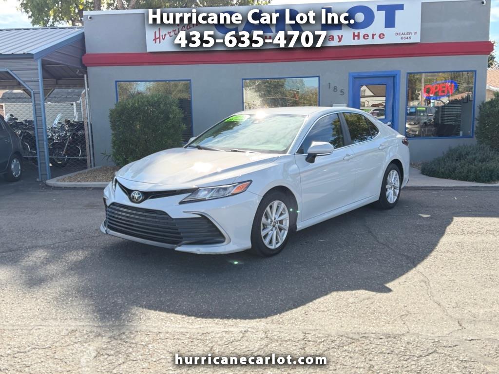 2022 Toyota Camry LE