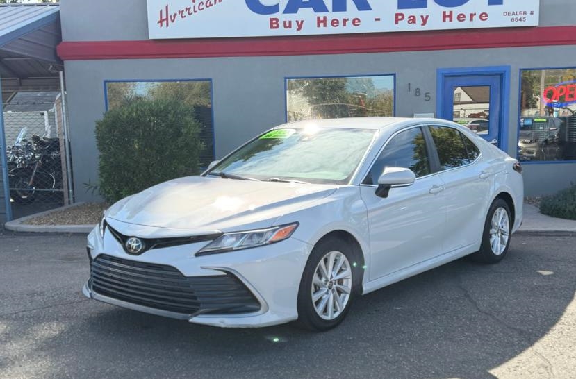 2022 Toyota Camry LE