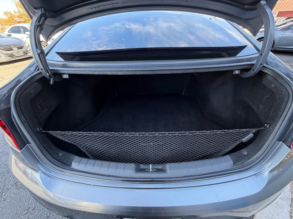 Hyundai Elantra SE 6M 2019