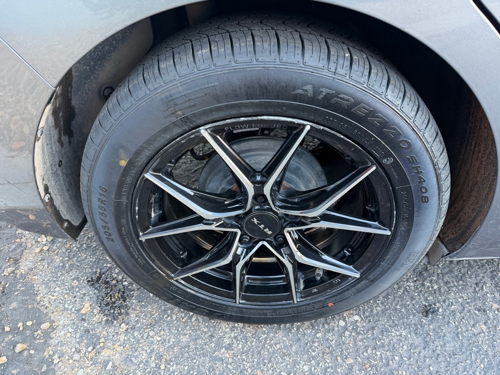 Hyundai Elantra SE 6M 2019