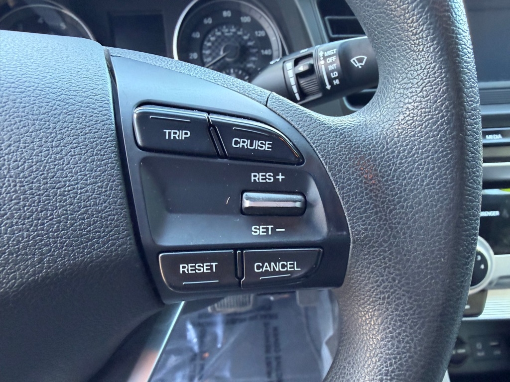 Hyundai Elantra SE 6M 2019