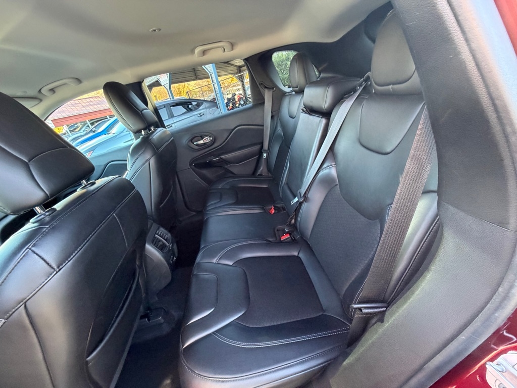 Jeep Cherokee Latitude Plus FWD 2020