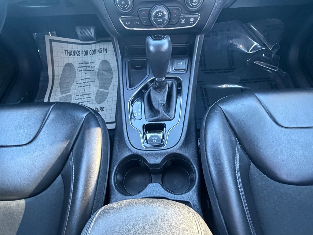 Jeep Cherokee Latitude Plus FWD 2020