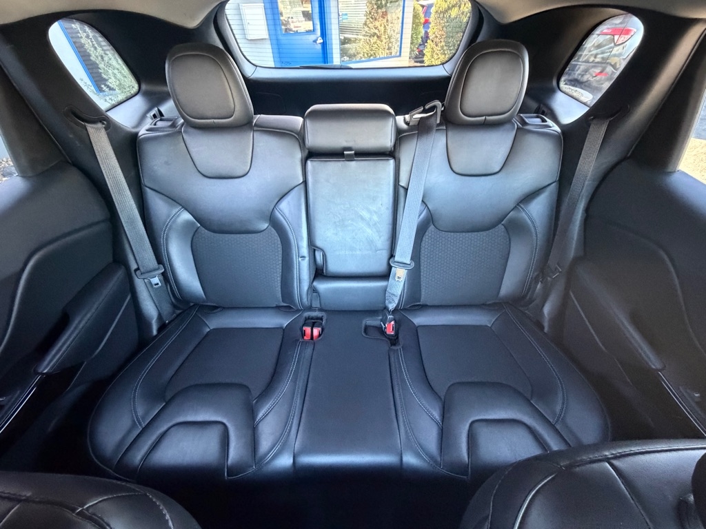 Jeep Cherokee Latitude Plus FWD 2020