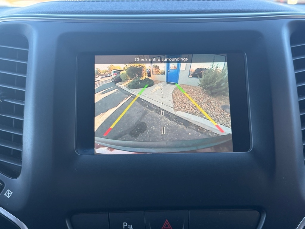 Jeep Cherokee Latitude Plus FWD 2020