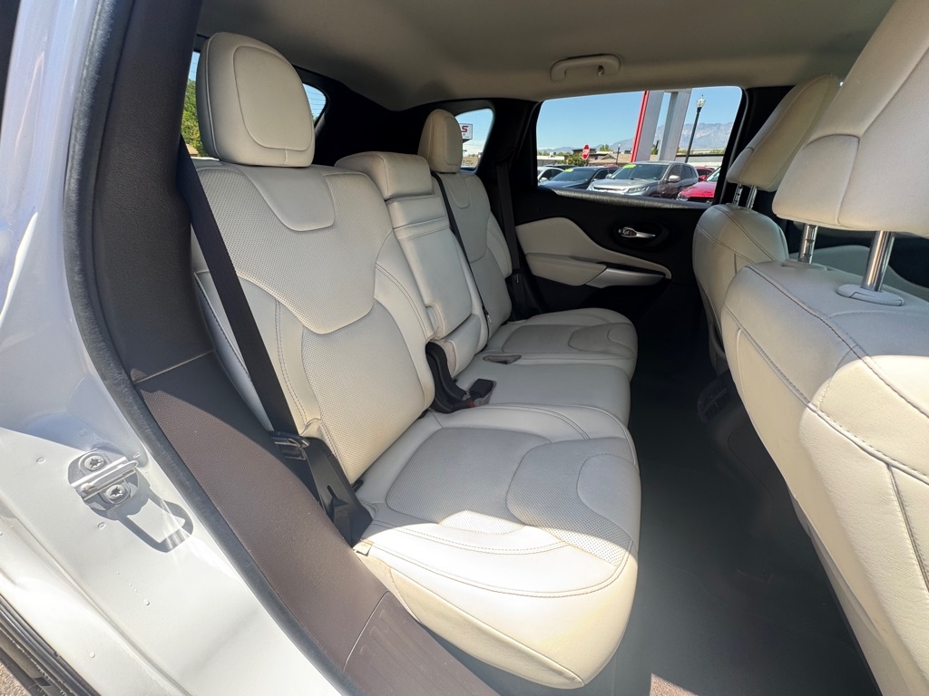 Jeep Cherokee Overland 4WD 2017