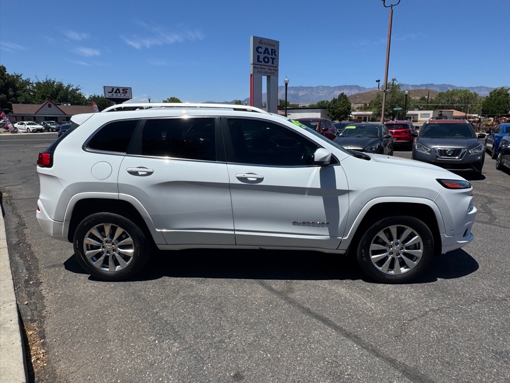Jeep Cherokee Overland 4WD 2017