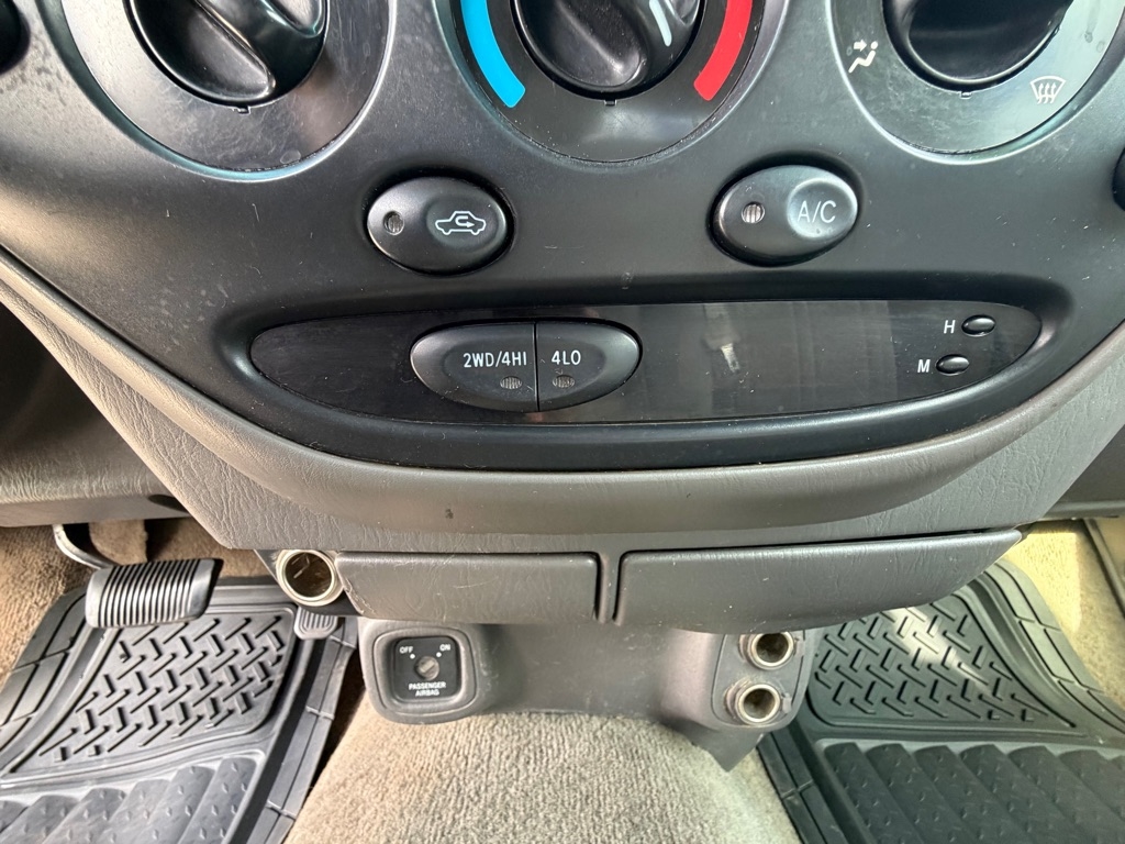 Toyota Tundra SR5 Access Cab 4WD 2005