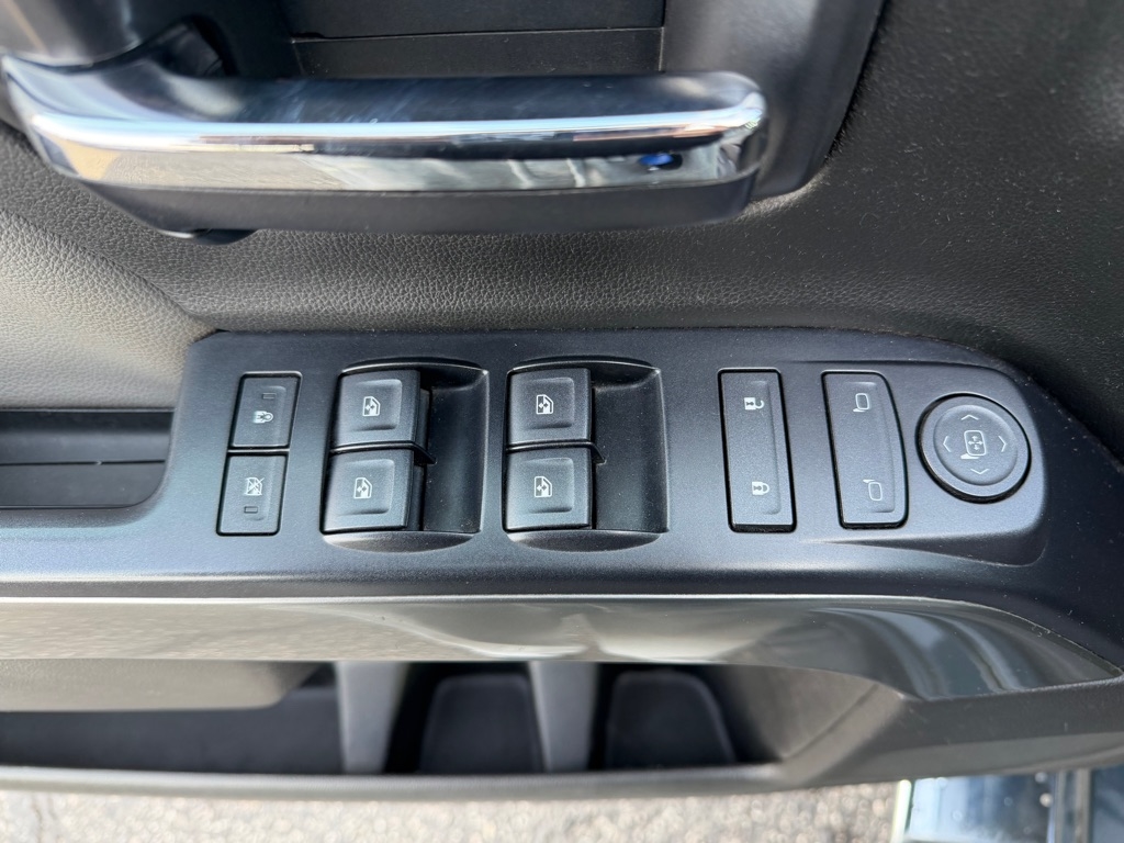 Chevrolet Silverado 1500 LT Crew Cab 4WD 2018