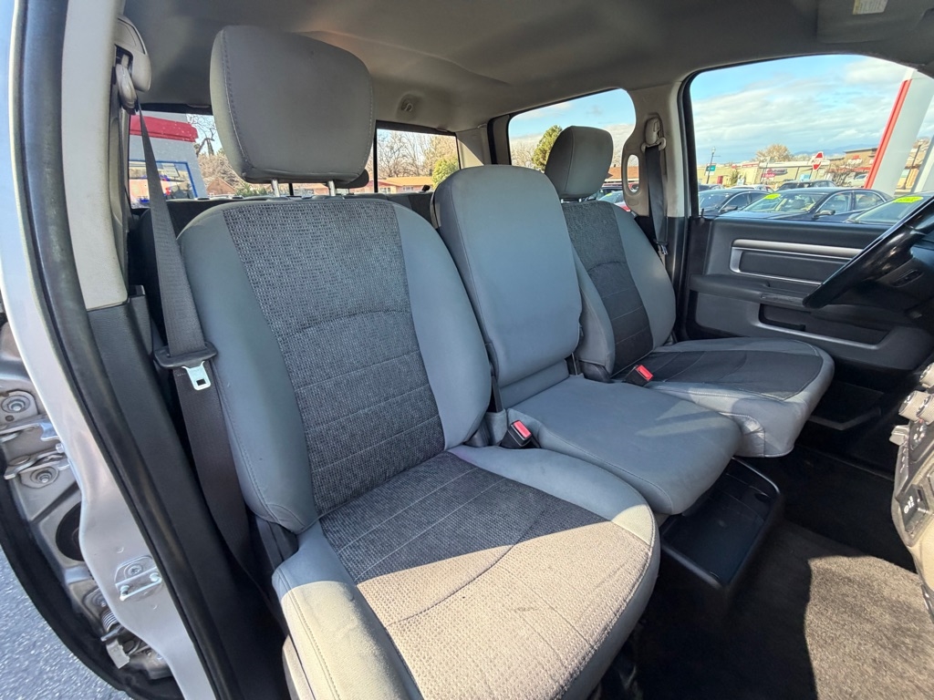 RAM 2500 SLT Crew Cab SWB 4WD 2016