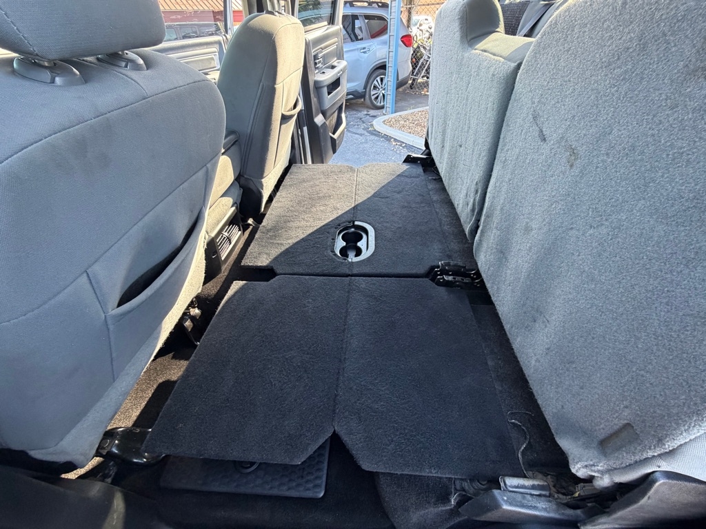 RAM 2500 SLT Crew Cab SWB 4WD 2016