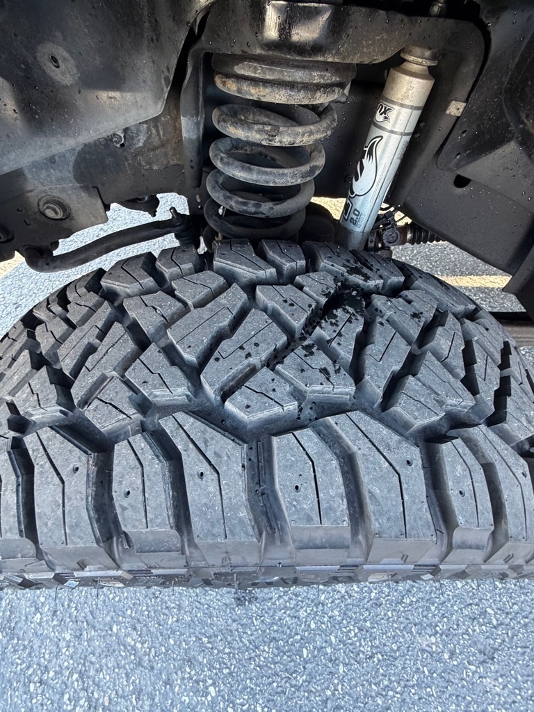 RAM 2500 SLT Crew Cab SWB 4WD 2016