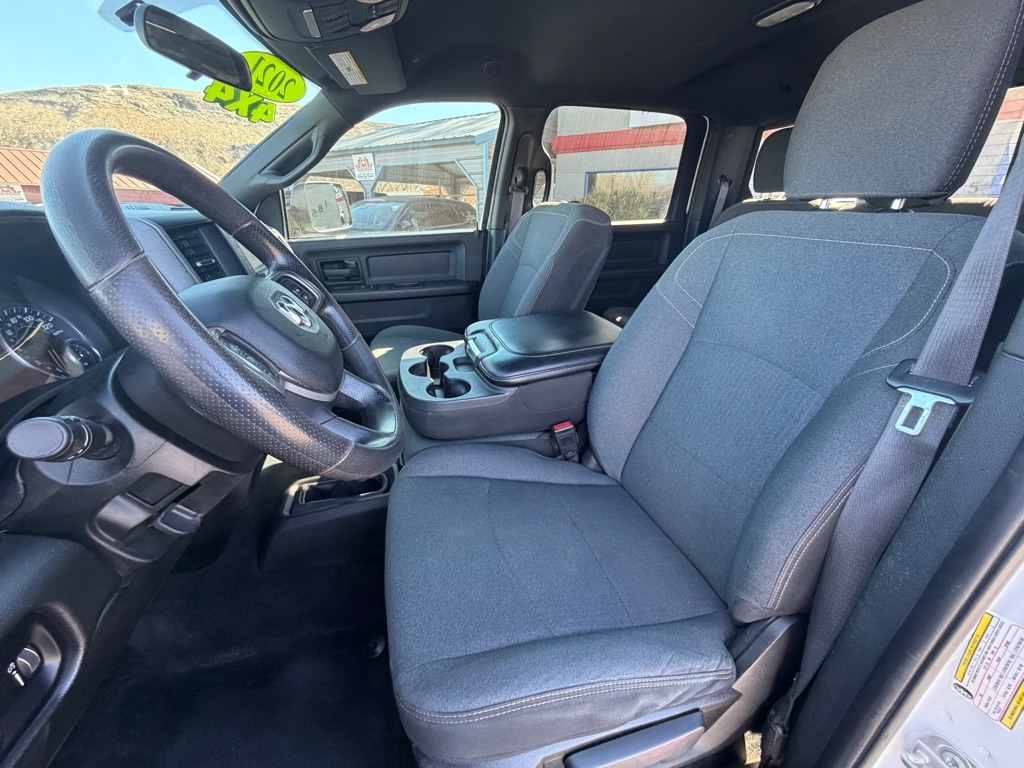 RAM 2500 Tradesman Crew Cab LWB 4WD 2021