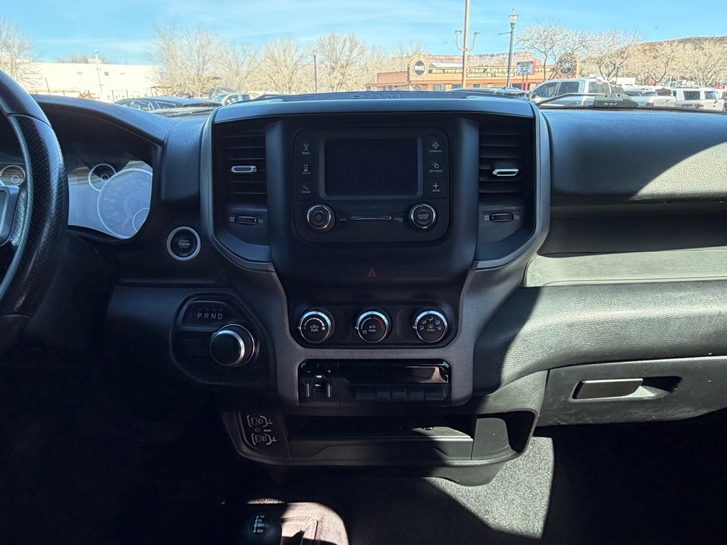 RAM 2500 Tradesman Crew Cab LWB 4WD 2021