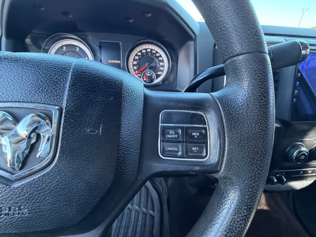 RAM 2500 SLT Crew Cab SWB 4WD 2014