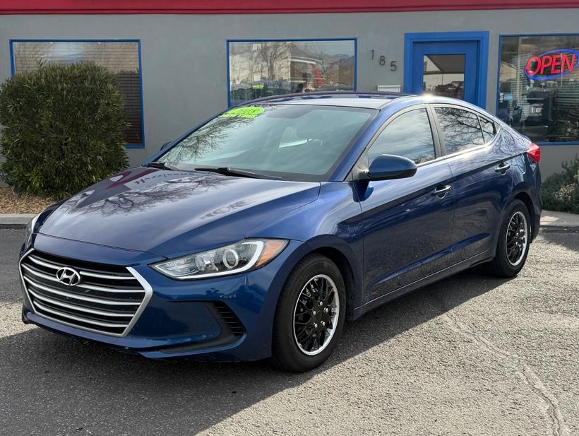 2018 Hyundai Elantra SE 6AT