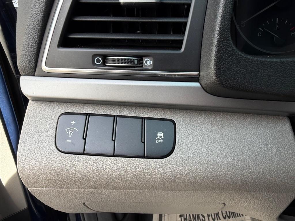 Hyundai Elantra SE 6AT 2018