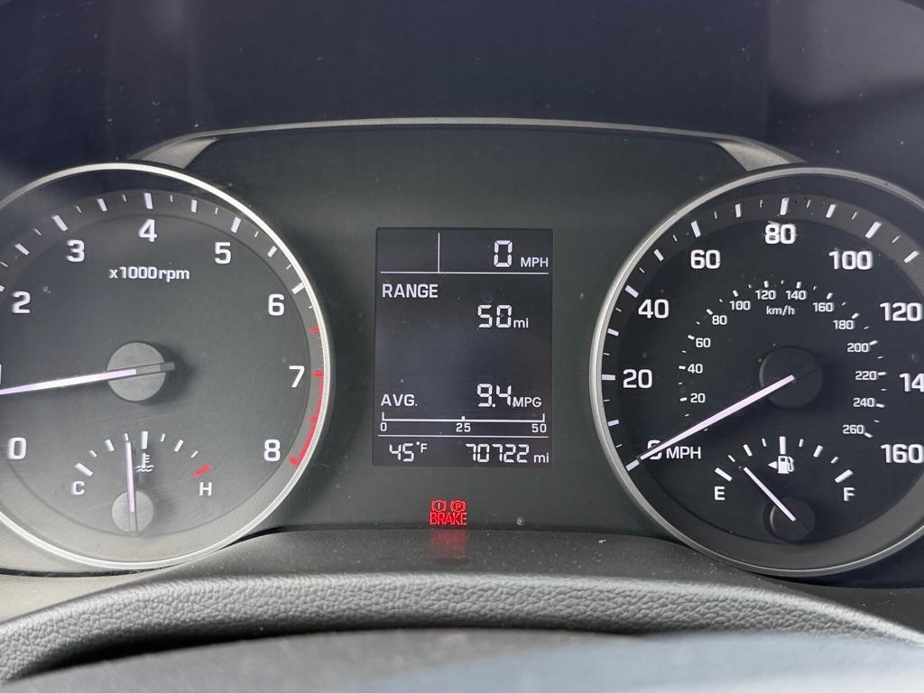 Hyundai Elantra SE 6AT 2018