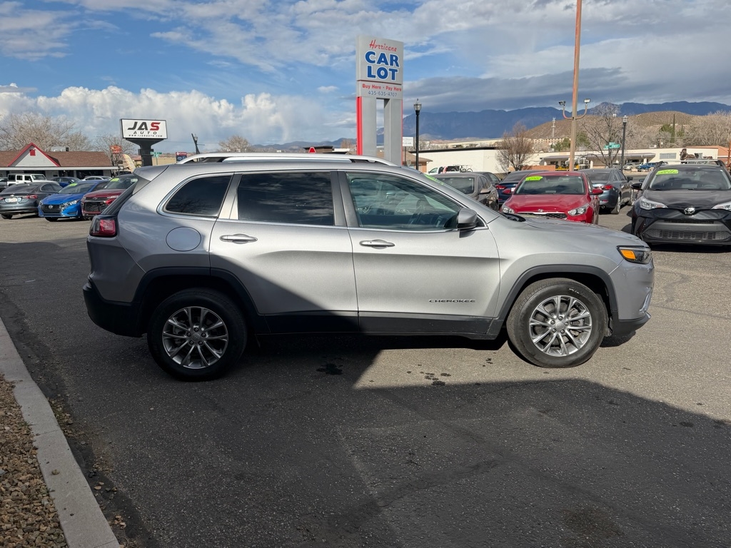 Jeep Cherokee Latitude Plus FWD 2020