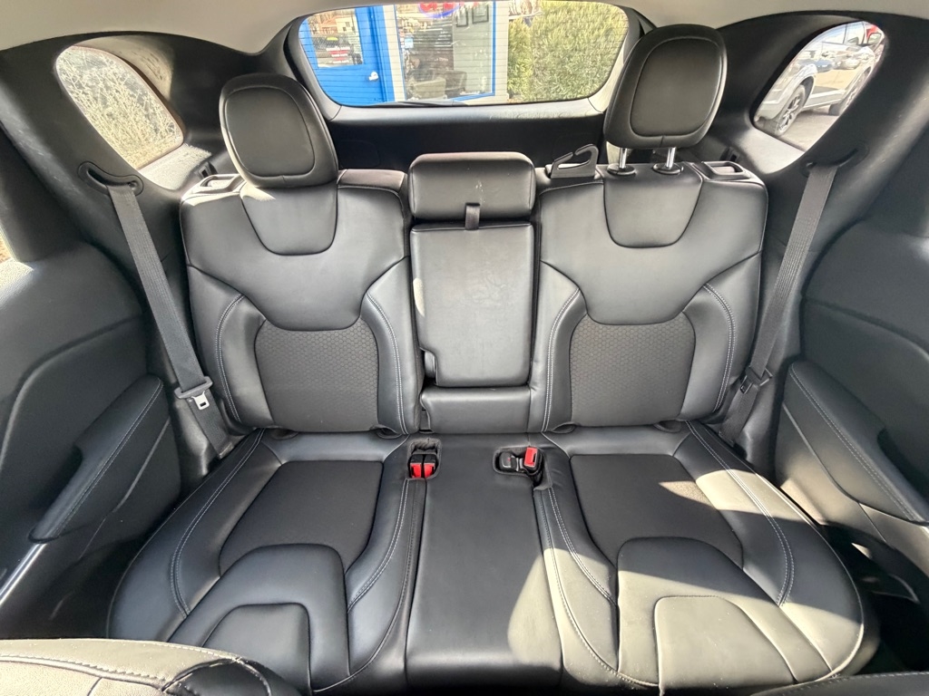 Jeep Cherokee Latitude Plus FWD 2020