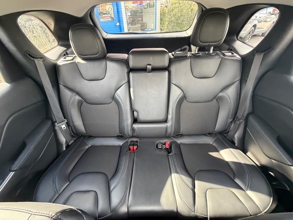 Jeep Cherokee Latitude Plus FWD 2020