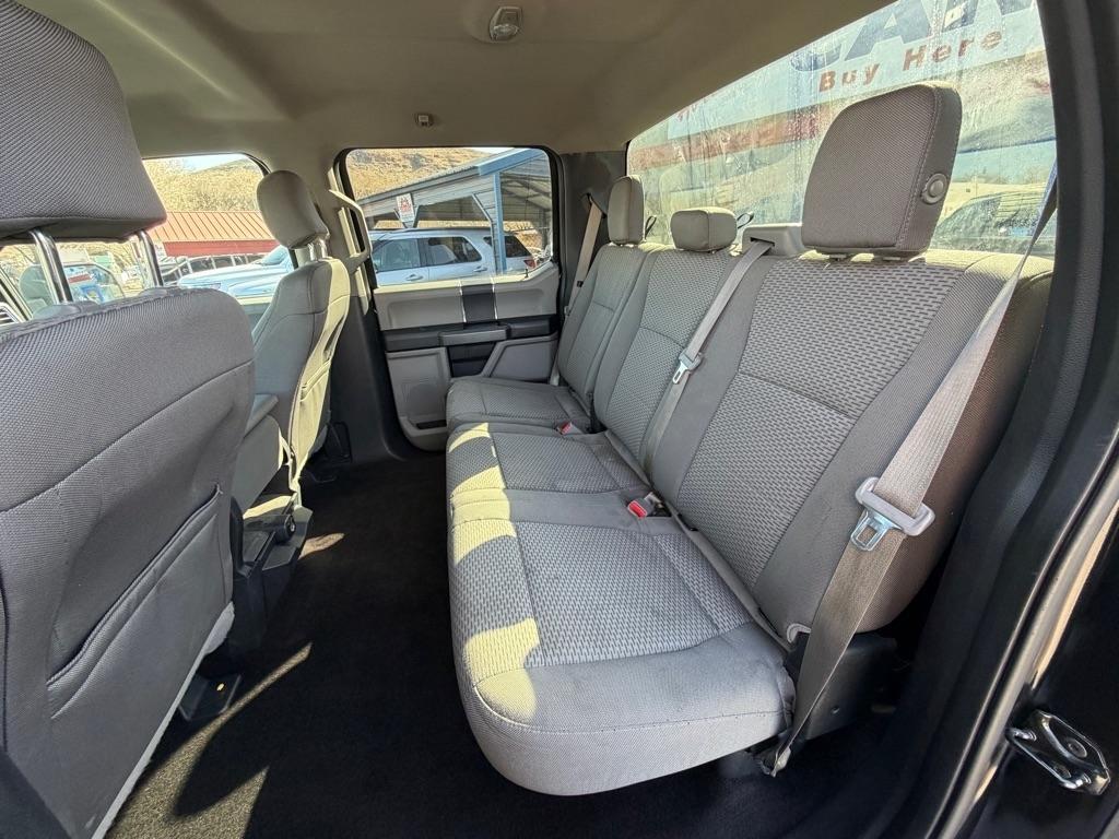 Ford F-150 XL SuperCrew 5.5-ft. Bed 4WD 2016