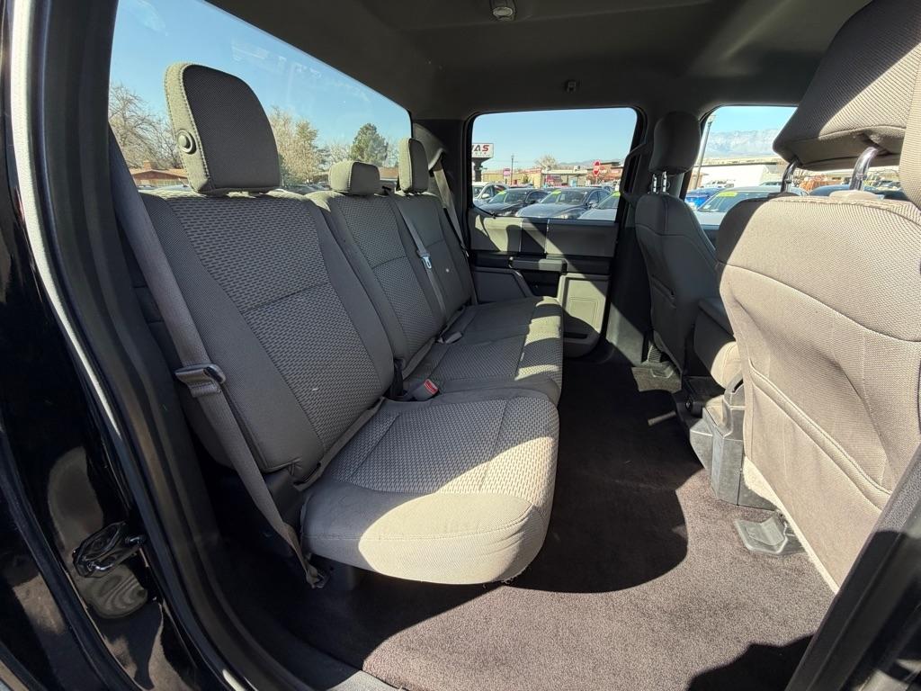 Ford F-150 XL SuperCrew 5.5-ft. Bed 4WD 2016