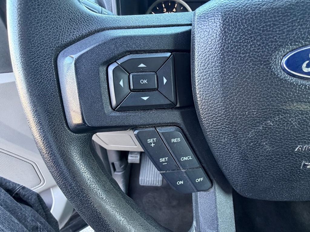 Ford F-150 XL SuperCrew 5.5-ft. Bed 4WD 2016