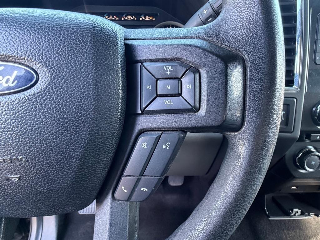 Ford F-150 XL SuperCrew 5.5-ft. Bed 4WD 2016