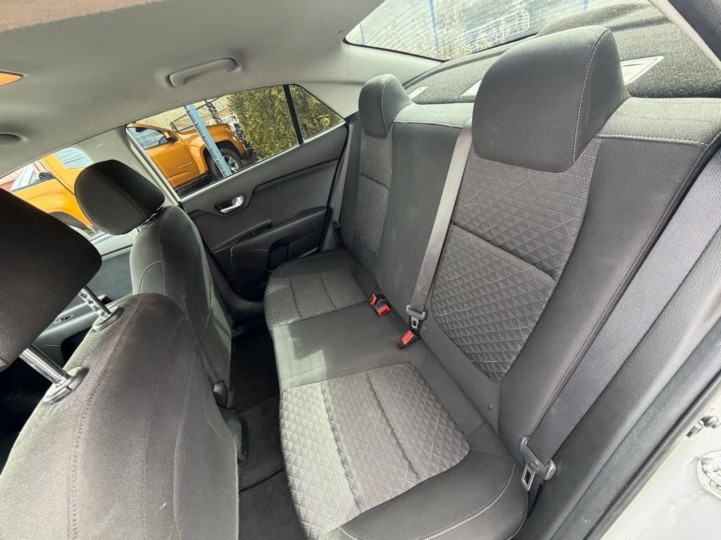 Kia Rio LX 2021