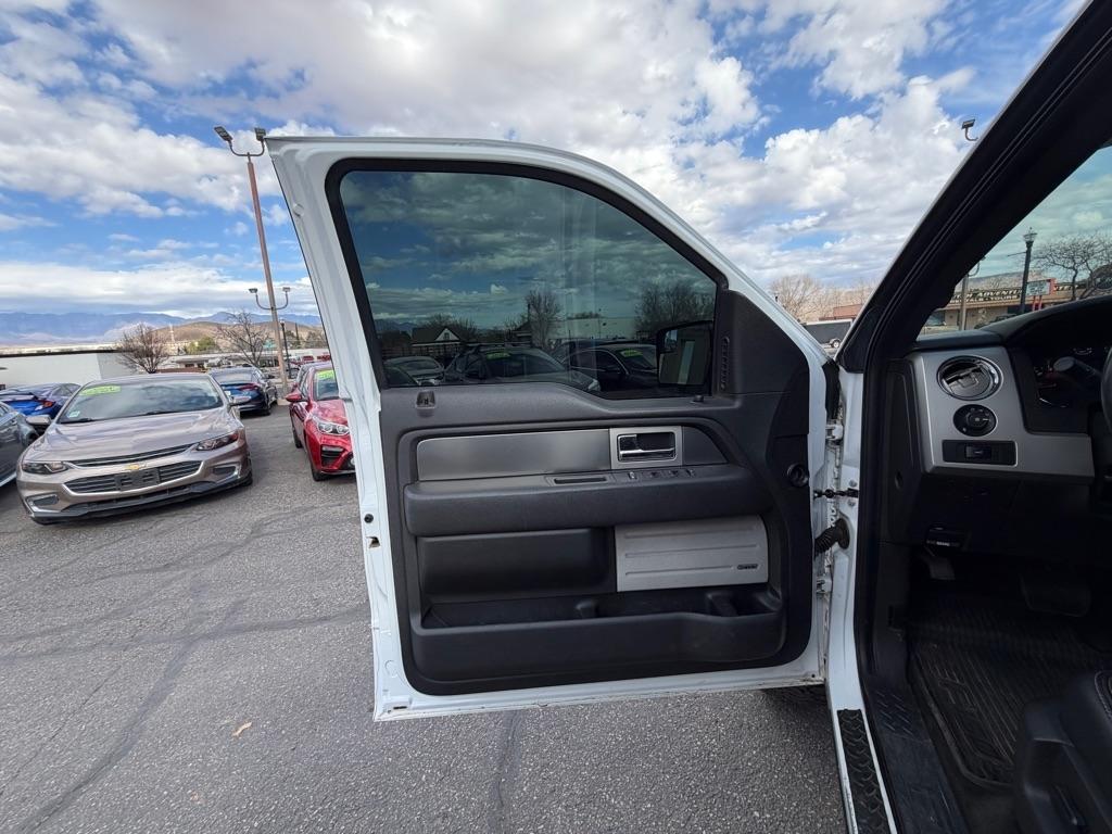 Ford F-150 FX4 SuperCrew 5.5-ft. Bed 4WD 2014