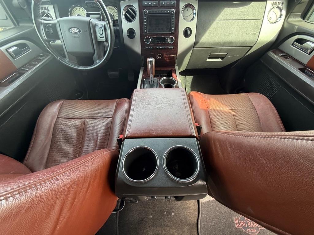 Ford Expedition EL XLT 2WD 2012