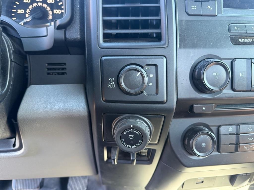 Ford F-150 XL 8 ft. 4WD 2018