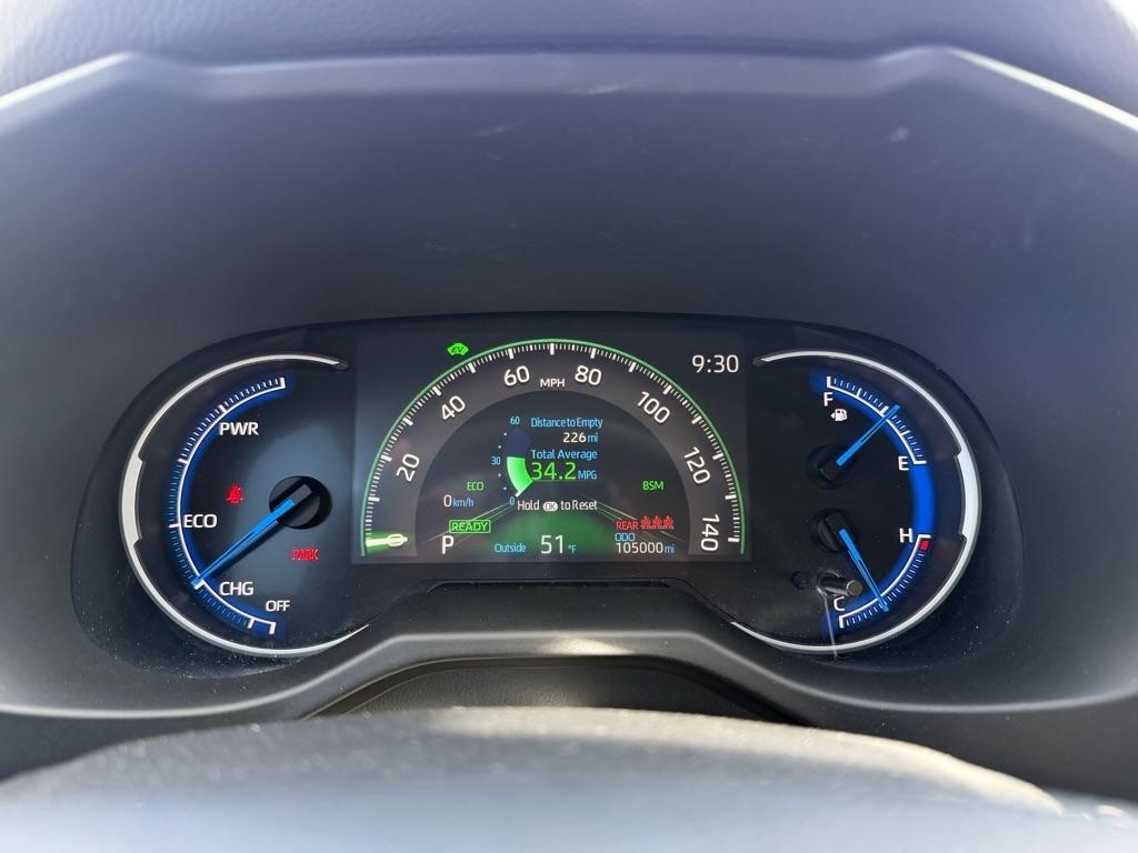 Toyota RAV4 Hybrid XLE 2024