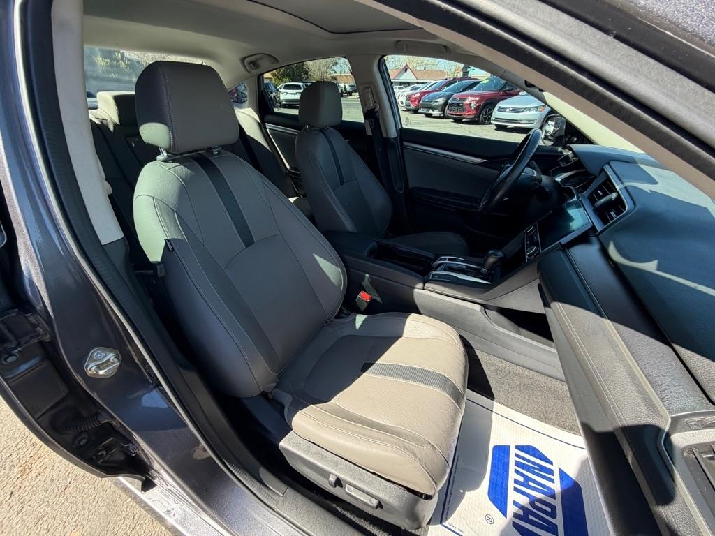 Honda Civic Touring Sedan CVT 2016