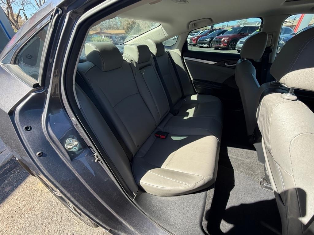 Honda Civic Touring Sedan CVT 2016