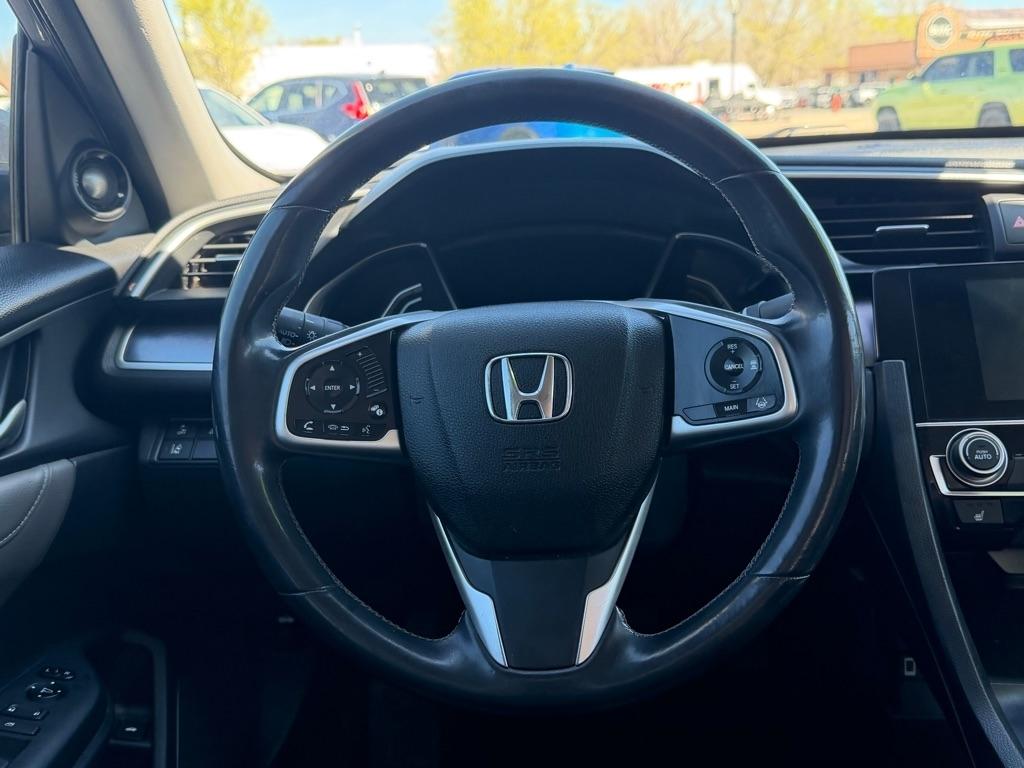 Honda Civic Touring Sedan CVT 2016