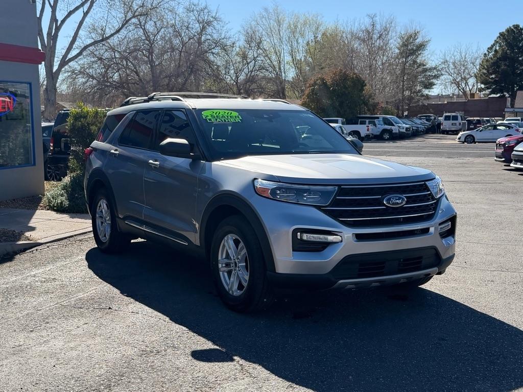 Ford Explorer XLT AWD 2020