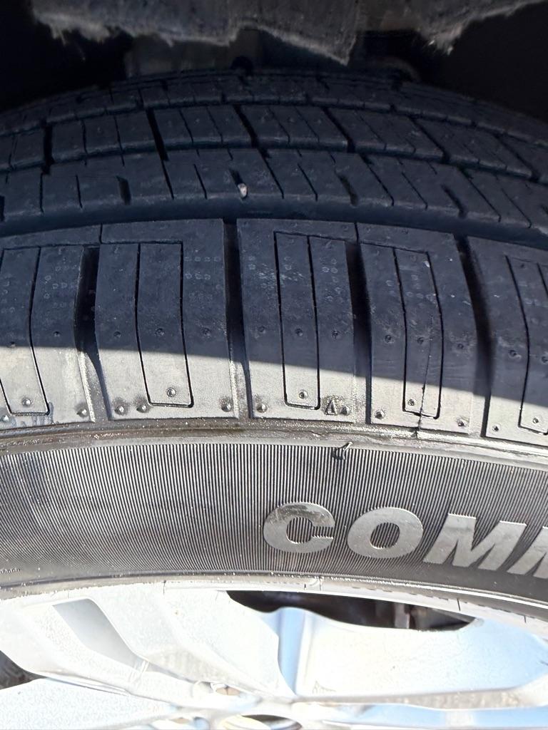 Ford Explorer XLT AWD 2020