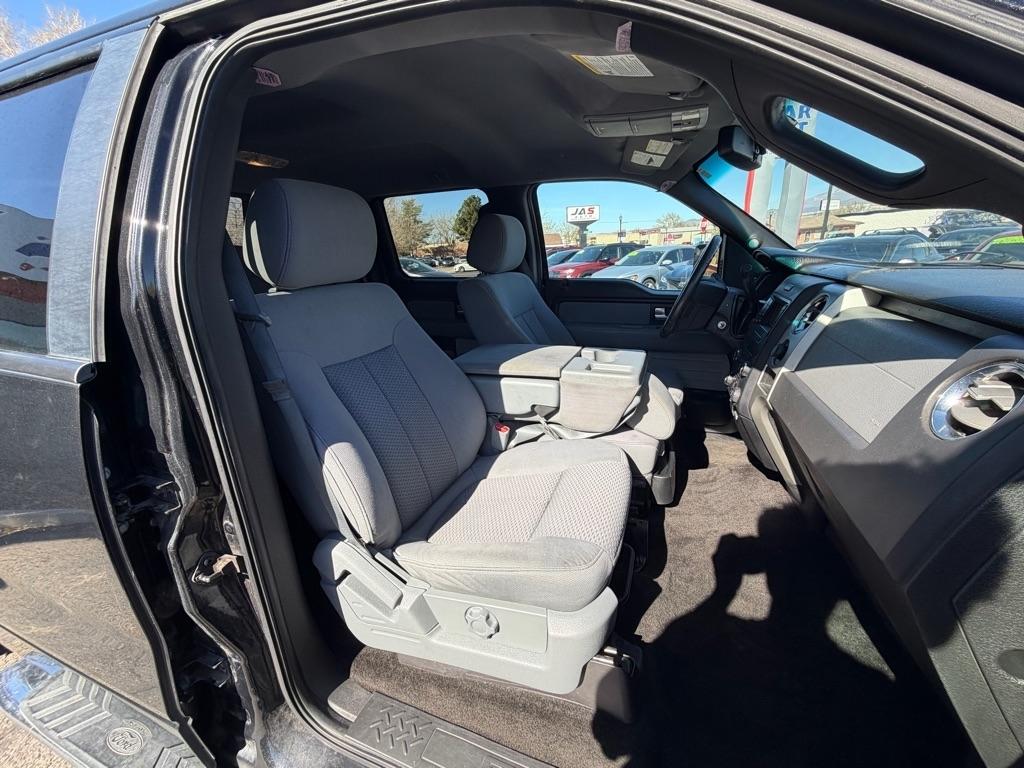 Ford F-150 XL SuperCrew 5.5-ft. Bed 4WD 2014