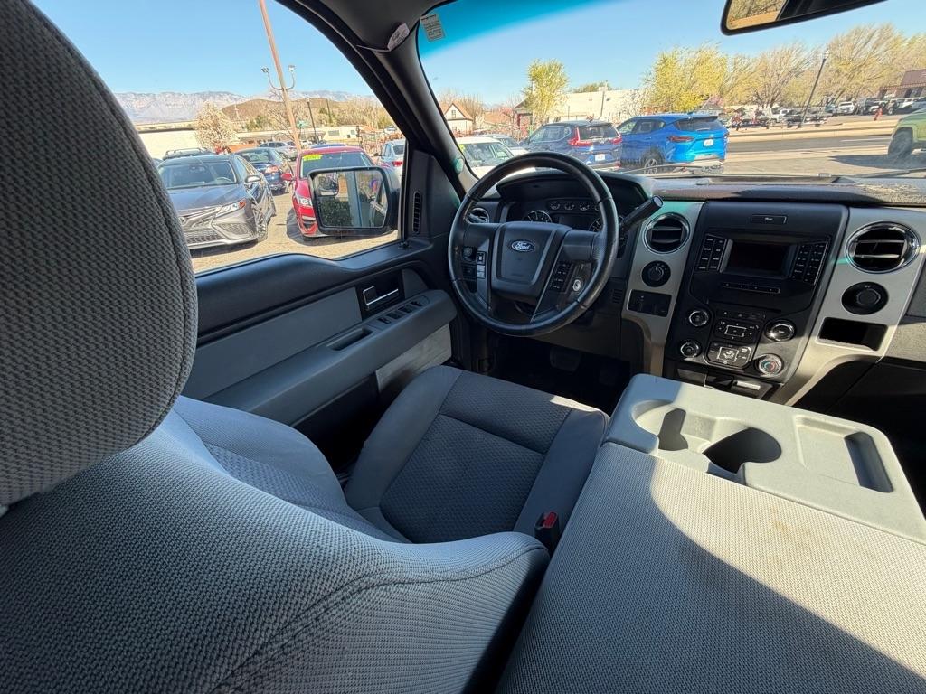 Ford F-150 XL SuperCrew 5.5-ft. Bed 4WD 2014