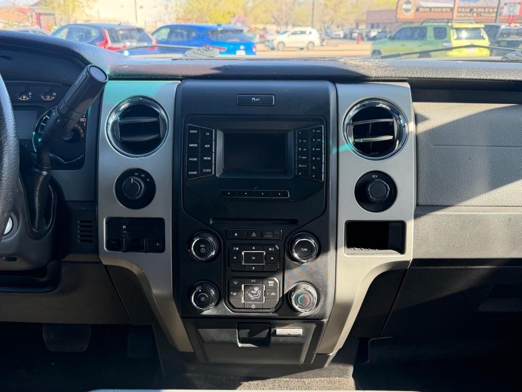 Ford F-150 XL SuperCrew 5.5-ft. Bed 4WD 2014