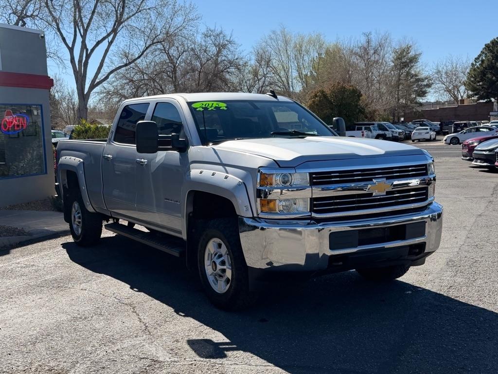 Chevrolet Silverado 2500HD LT Crew Cab 4WD 2015