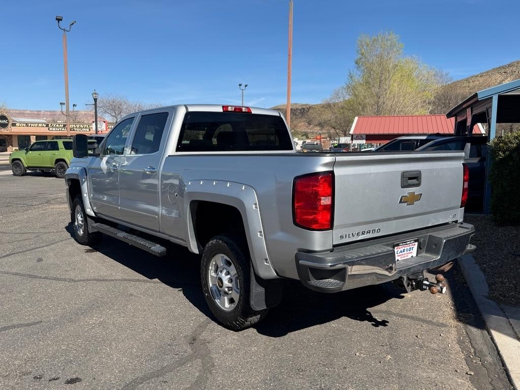 Chevrolet Silverado 2500HD LT Crew Cab 4WD 2015