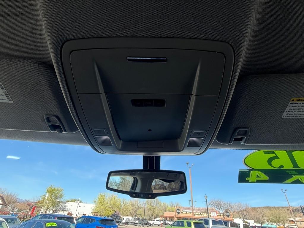 Chevrolet Silverado 2500HD LT Crew Cab 4WD 2015