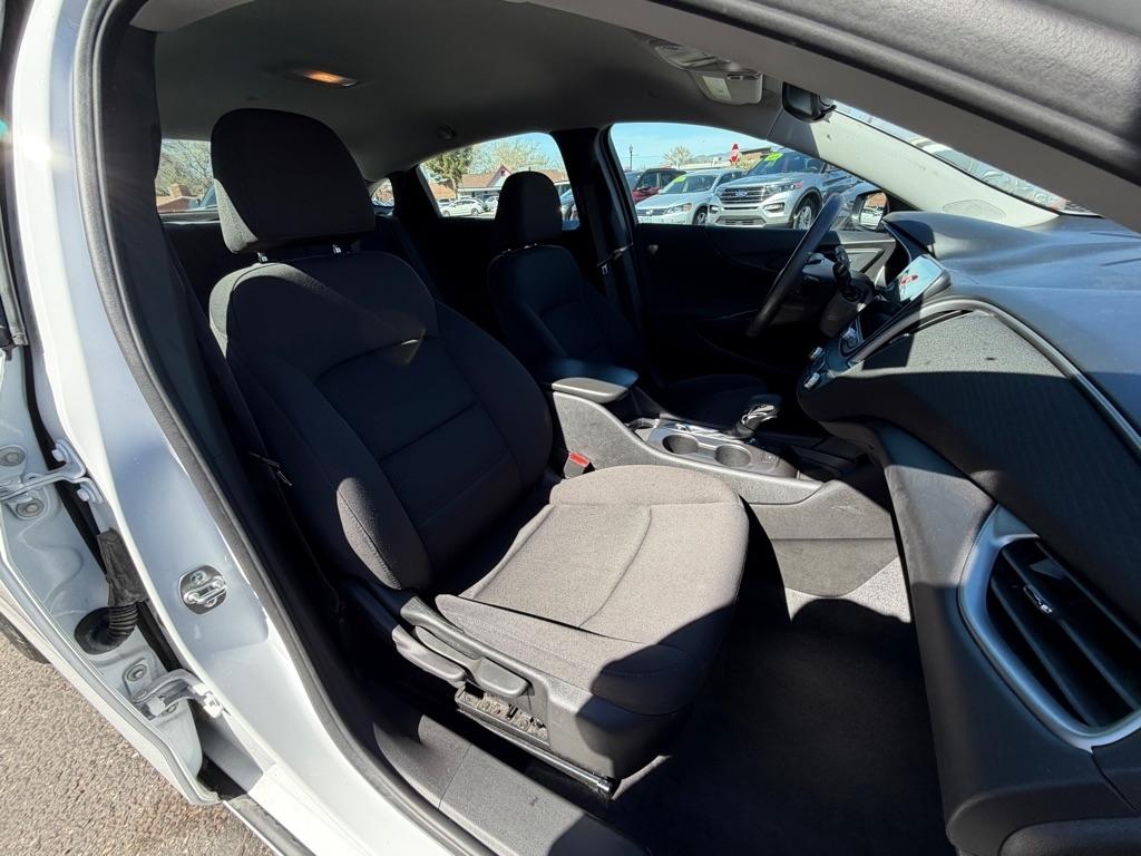 Chevrolet Malibu LS 2024